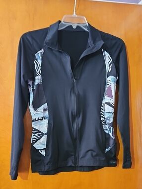 Women's Black Zip-Front Utility Jacket with Geometric Print Panels